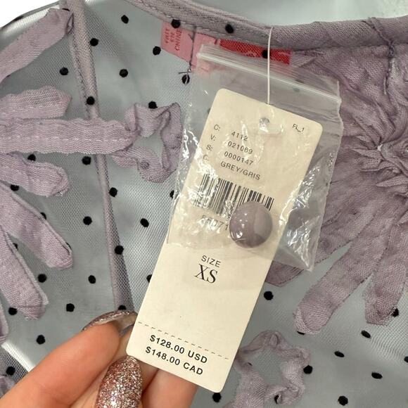 Anthropologie Eva Franco Purple 3D Flower Sheer Puff Sleeve Top sz XS NEW Tags - Picture 13 of 15